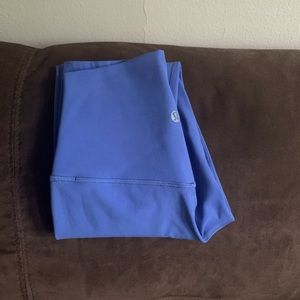SOLD - Wild indigo lululemon aligns 25”
